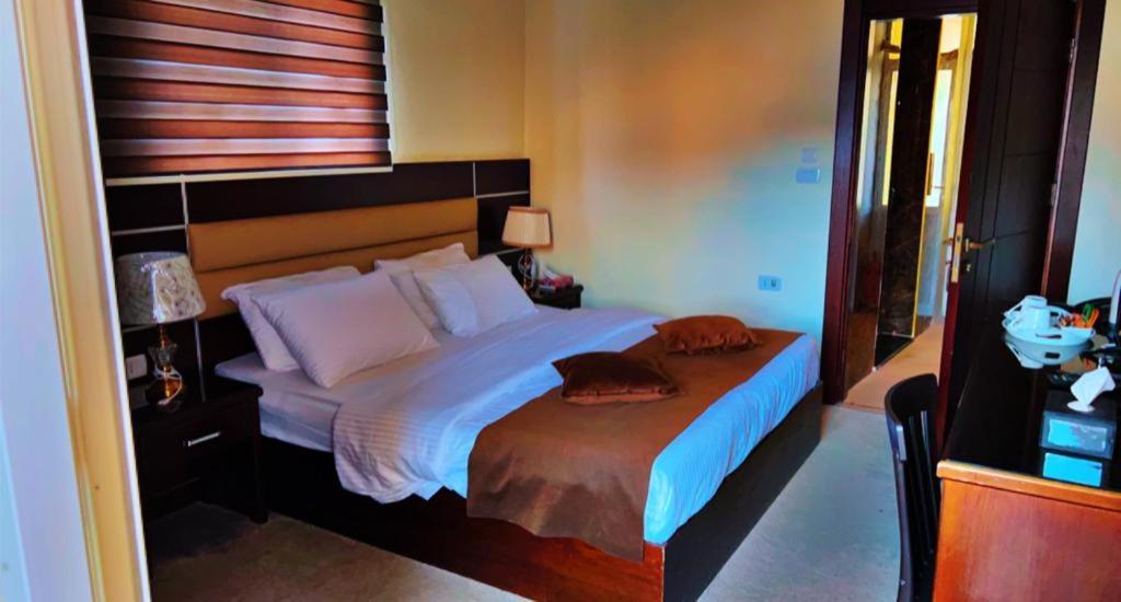 Shaqilath Hotel Vádi Músza Kültér fotó