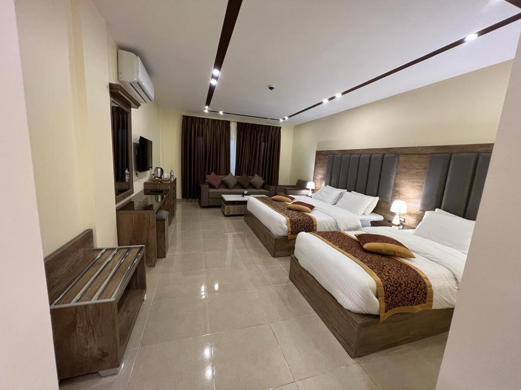Shaqilath Hotel Vádi Músza Kültér fotó