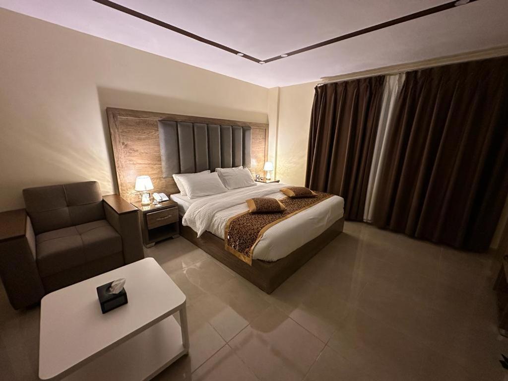 Shaqilath Hotel Vádi Músza Kültér fotó