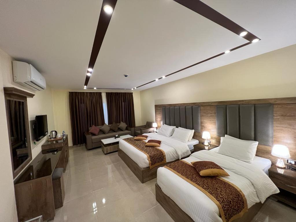Shaqilath Hotel Vádi Músza Kültér fotó