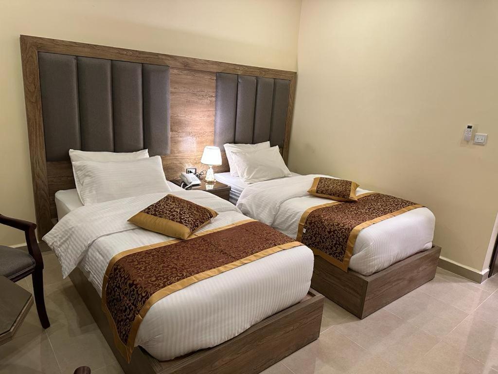 Shaqilath Hotel Vádi Músza Kültér fotó