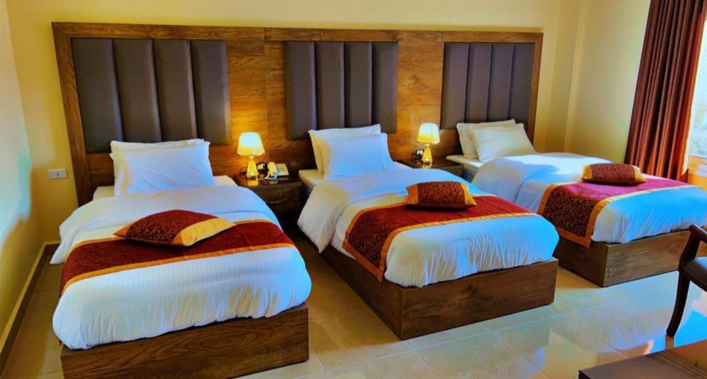 Shaqilath Hotel Vádi Músza Kültér fotó